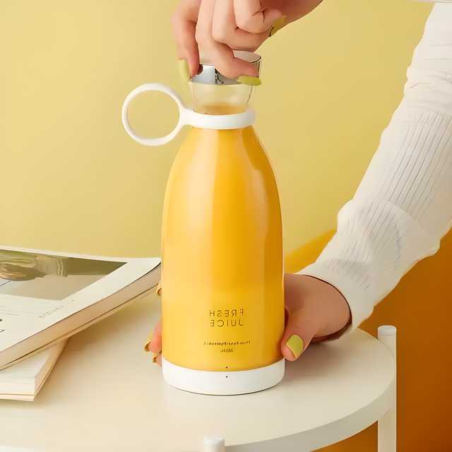 Electric Portable Mini Juicer